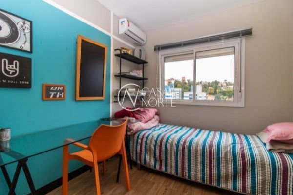 Apartamento à venda com 2 quartos, 59m², 1 suíte, 2 vagas, Rua Dário Totta no bairro Teresópolis em Porto Alegre