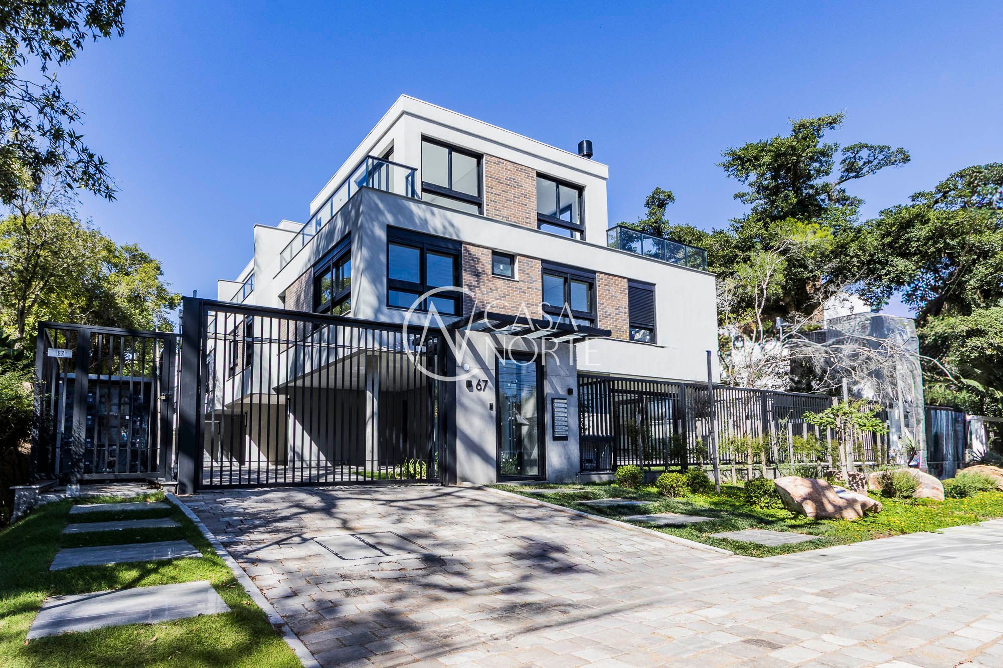 Casa de Condomínio à venda com 3 quartos, 219m², 3 suítes, 2 vagas, Avenida Otto Niemeyer no bairro Tristeza em Porto Alegre