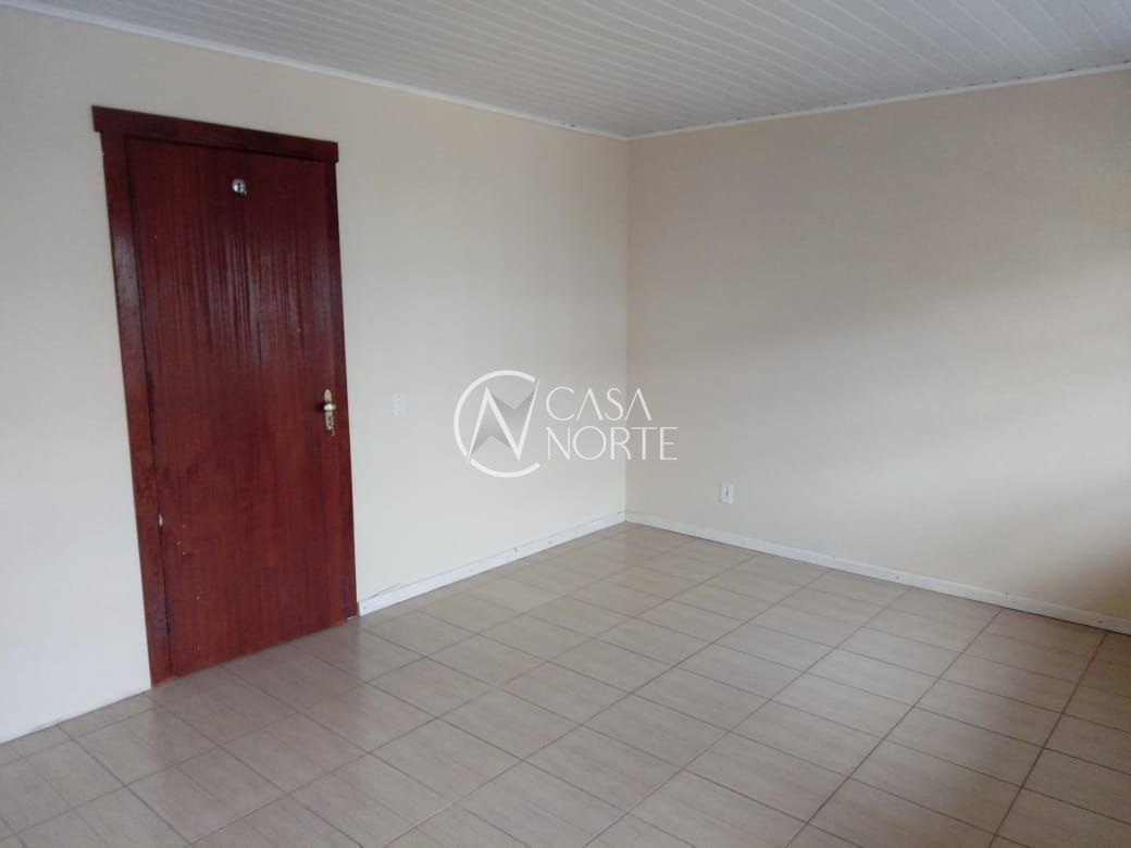 Casa à venda com 2 quartos, 108m², 1 vaga, Rua Doutor Cláudio Walter Ferreira da Silva no bairro Guarujá em Porto Alegre