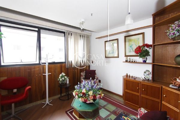 Sala Comercial à venda , 36m², Rua Mariante no bairro Rio Branco em Porto Alegre