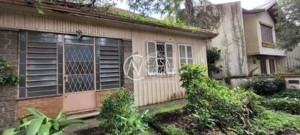 Terreno à venda  com 696m², Rua Silveiro no bairro Menino Deus em Porto Alegre