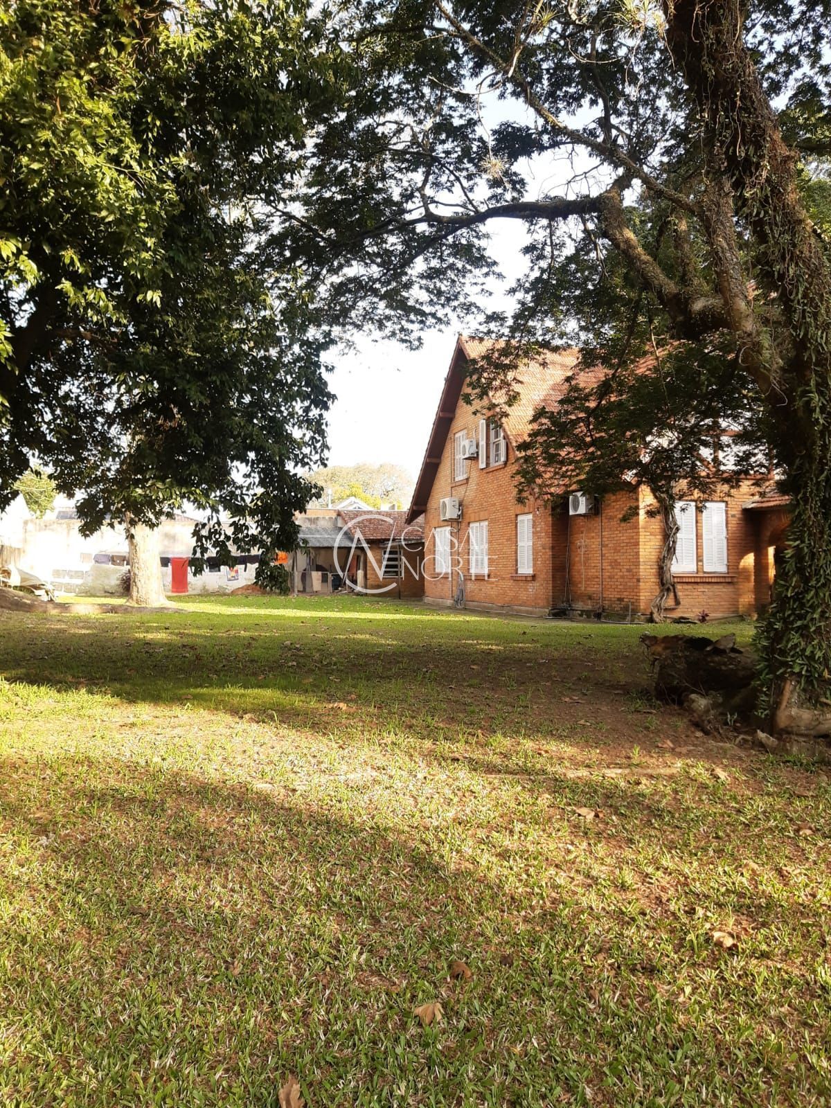 Casa à venda com 3 quartos, 2878m², 1 suíte, 3 vagas, Chavantes no bairro Vila Assunção em Porto Alegre