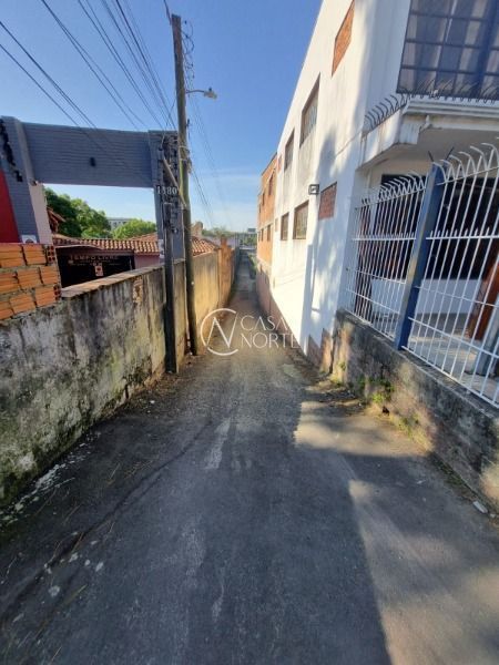 Terreno à venda , 100m², Avenida Eduardo Prado no bairro Cavalhada em Porto Alegre