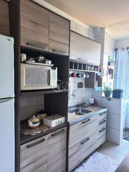 Apartamento à venda com 3 quartos, 64m², Rua Padre Angelo Corso no bairro Cavalhada em Porto Alegre