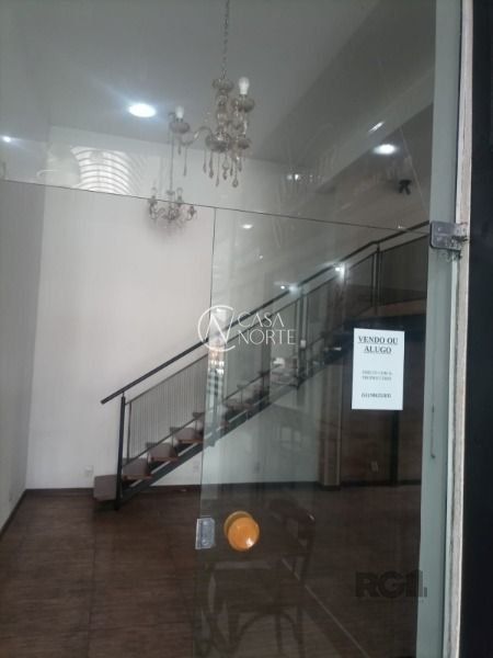 Sala Comercial à venda , 38m², Avenida Eduardo Prado no bairro Cavalhada em Porto Alegre