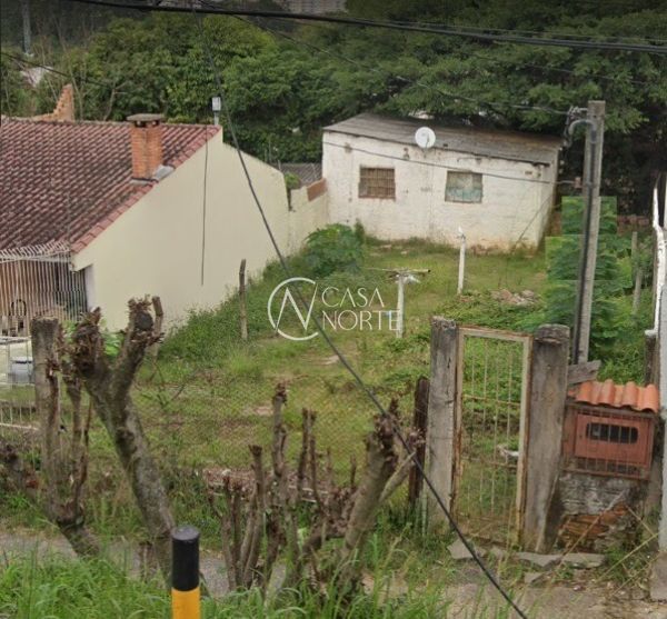 Terreno à venda , 300m², Avenida Vicente Monteggia no bairro Cavalhada em Porto Alegre