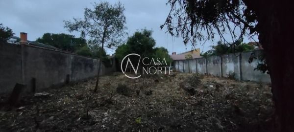 Terreno à venda , 918m², Rua dos Guenoas no bairro Guarujá em Porto Alegre