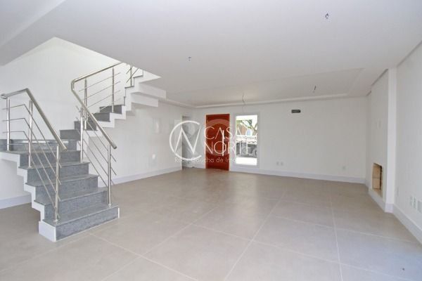 Casa de Condomínio à venda com 3 quartos, 364m², 3 suítes, 2 vagas, Avenida Coronel Marcos no bairro Pedra Redonda em Porto Alegre