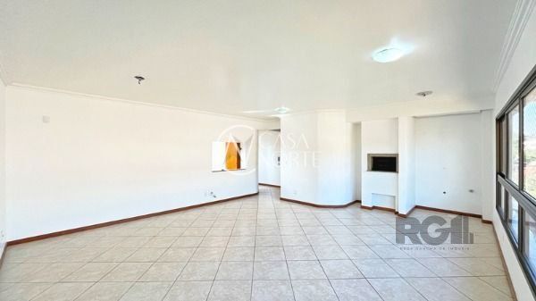 Apartamento à venda com 3 quartos, 137m², 1 suíte, 2 vagas, Rua Eurico Lara no bairro Medianeira em Porto Alegre