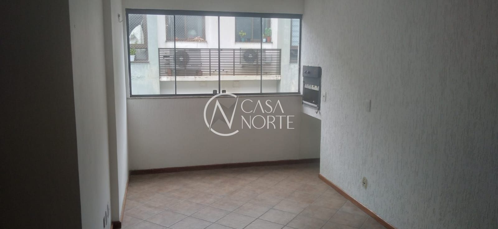 Apartamento à venda com 3 quartos, 64m², 1 vaga, Rua Porto Calvo no bairro Ipanema em Porto Alegre