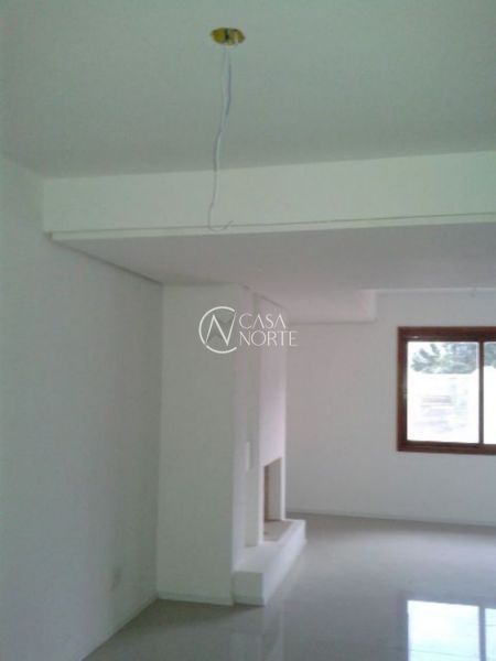 Casa de Condomínio à venda com 3 quartos, 98m², 1 suíte, 1 vaga, Da Serraria no bairro Guarujá em Porto Alegre