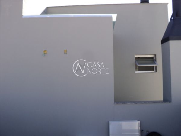 Casa à venda com 3 quartos, 160m², 1 suíte, 2 vagas, Rua Roberto Santini no bairro Aberta dos Morros em Porto Alegre