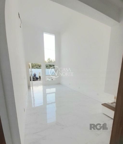 Casa de Condomínio à venda com 3 quartos, 104m², 1 suíte, 2 vagas, Rua Jorge Babot Miranda no bairro Aberta dos Morros em Porto Alegre