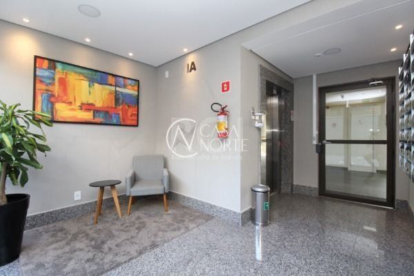 Apartamento à venda com 3 quartos, 94m², 1 suíte, 2 vagas, Rua Porto Calvo no bairro Ipanema em Porto Alegre