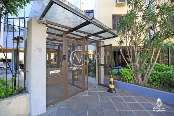 Cobertura à venda com 3 quartos, 191m², 1 suíte, 2 vagas, Travessa Nova Trento no bairro Tristeza em Porto Alegre