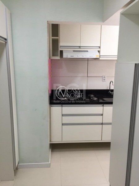 Apartamento à venda com 2 quartos, 49m², Rua Rubem Pereira Torelly no bairro Restinga em Porto Alegre