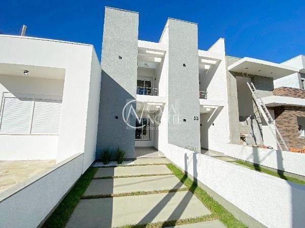 Casa à venda com 2 quartos, 88m², 2 suítes, 1 vaga, Rua João Otto Paiva no bairro Hípica em Porto Alegre