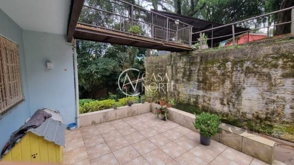 Casa de Condomínio à venda com 3 quartos, 118m², 1 suíte, 1 vaga, Rua dos Guananas no bairro Espírito Santo em Porto Alegre