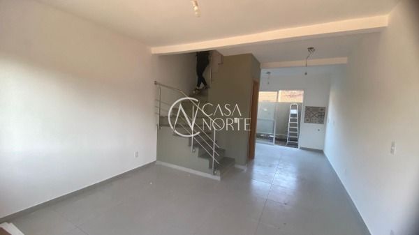 Casa de Condomínio à venda com 2 quartos, 59m², 1 suíte, 1 vaga, Rua Miguel Ascoleze no bairro Vila Nova em Porto Alegre