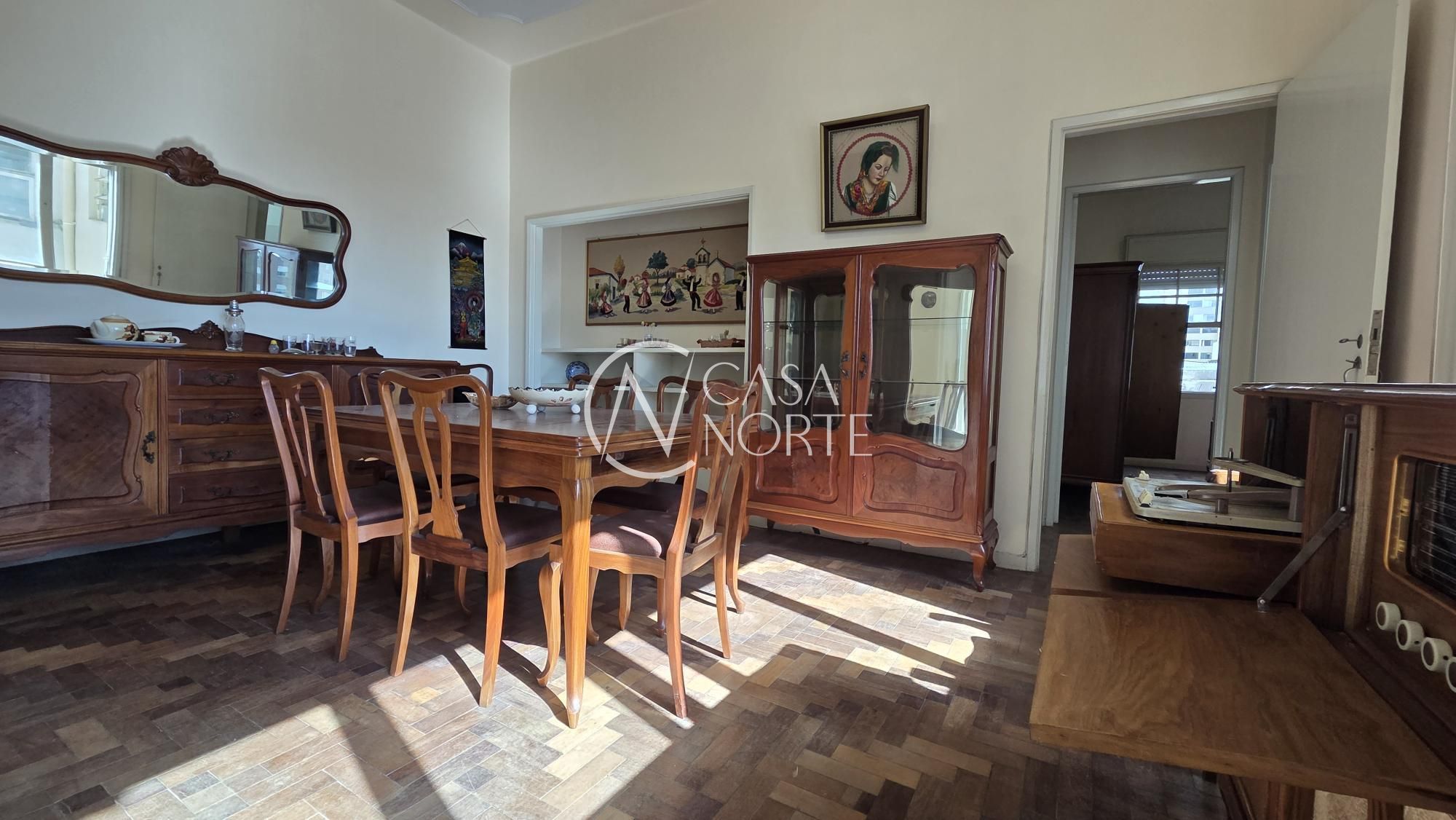 Apartamento à venda com 2 quartos, 87m², Rua dos Andradas no bairro Centro Histórico em Porto Alegre