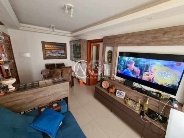 Apartamento à venda com 3 quartos, 70m², 1 vaga, Rua Coronel Massot no bairro Cristal em Porto Alegre