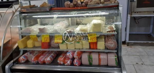 Prédio Comercial à venda , 250m², Estrada Cristiano Kraemer no bairro Vila Nova em Porto Alegre