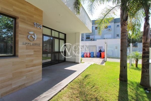 Apartamento à venda com 3 quartos, 94m², 1 suíte, 2 vagas, Rua Porto Calvo no bairro Ipanema em Porto Alegre