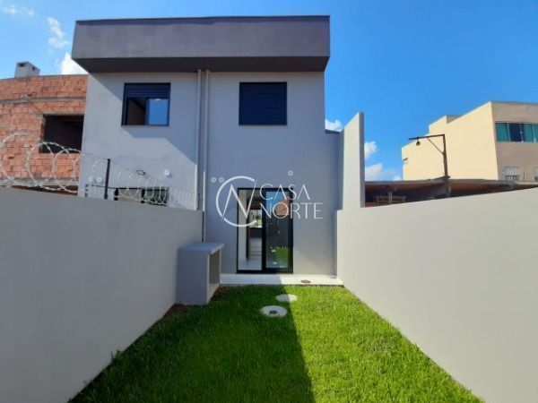 Sobrado à venda com 2 quartos, 87m², 2 suítes, 2 vagas, Rua Alvaro Pedro da Rosa no bairro Aberta dos Morros em Porto Alegre