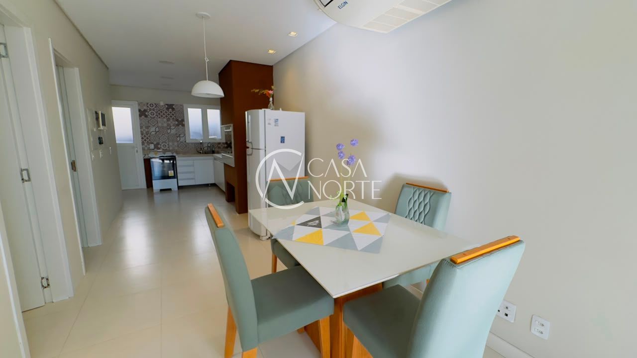 Casa à venda com 4 quartos, 155m², 1 suíte, 2 vagas, Rua Guatambu no bairro Hípica em Porto Alegre