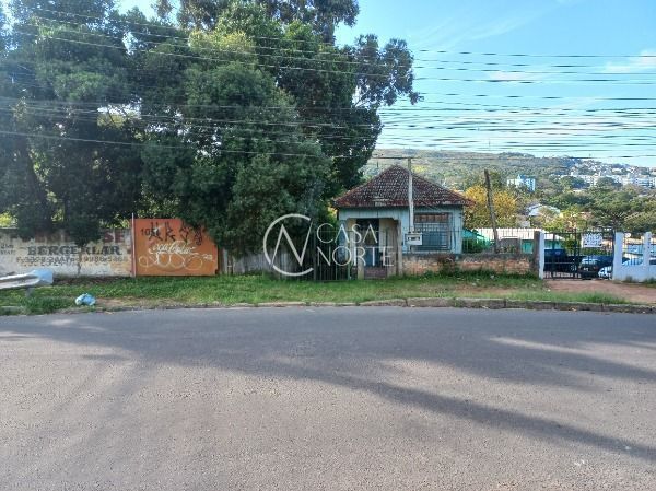 Terreno à venda , 1302m², Rua Octavio de Souza no bairro Teresópolis em Porto Alegre