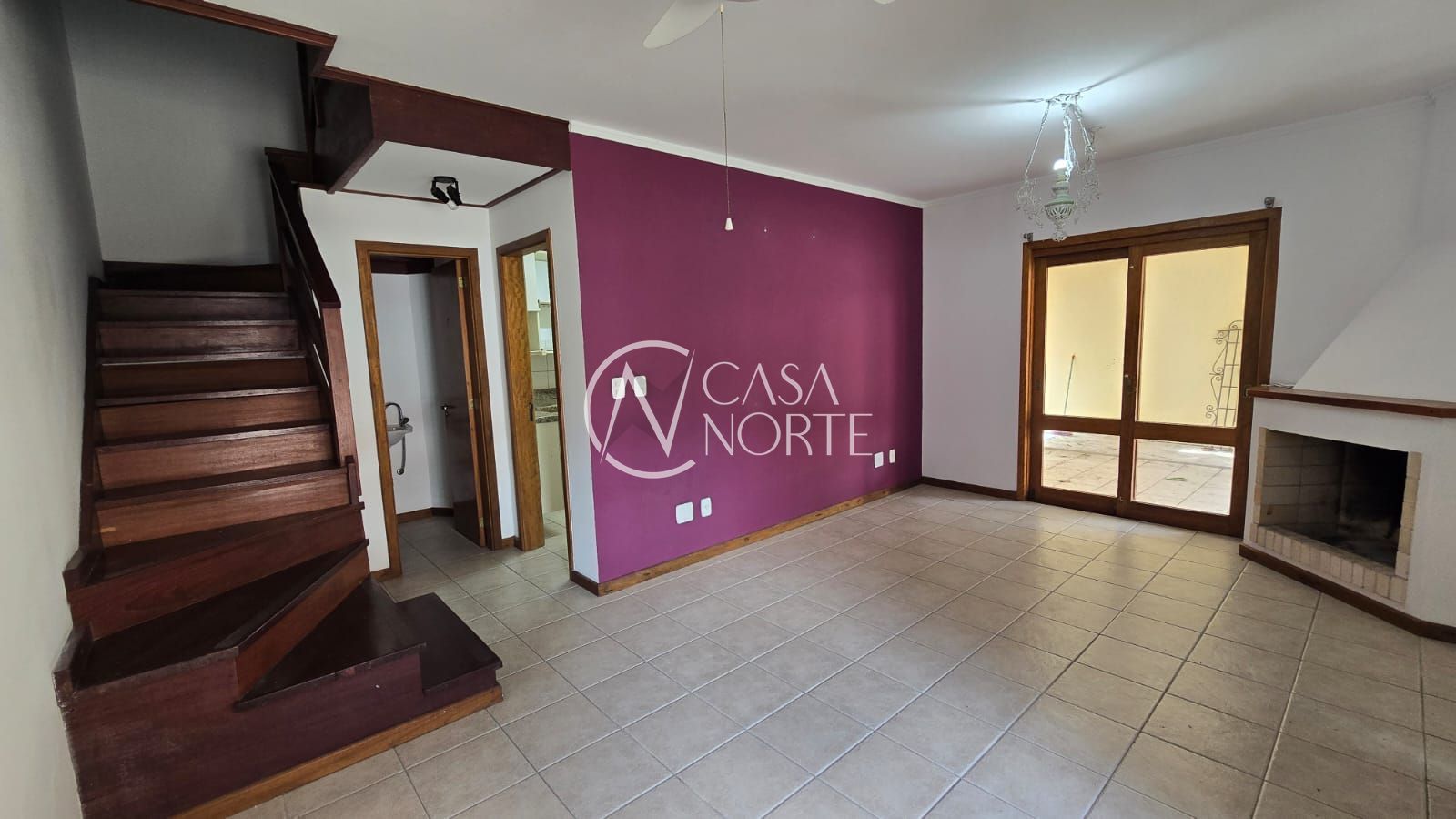 Casa de Condomínio à venda com 3 quartos, 134m², 1 suíte, 2 vagas, Rua Luís Felipe Monmany no bairro Espírito Santo em Porto Alegre