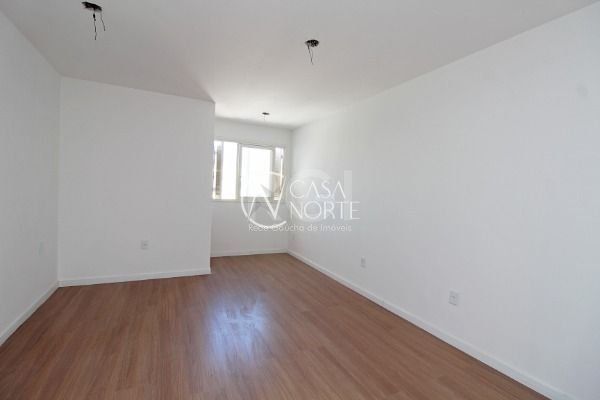 Casa à venda com 2 quartos, 154m², 1 suíte, 2 vagas, Rua Lopo Gonçalves no bairro Cidade Baixa em Porto Alegre