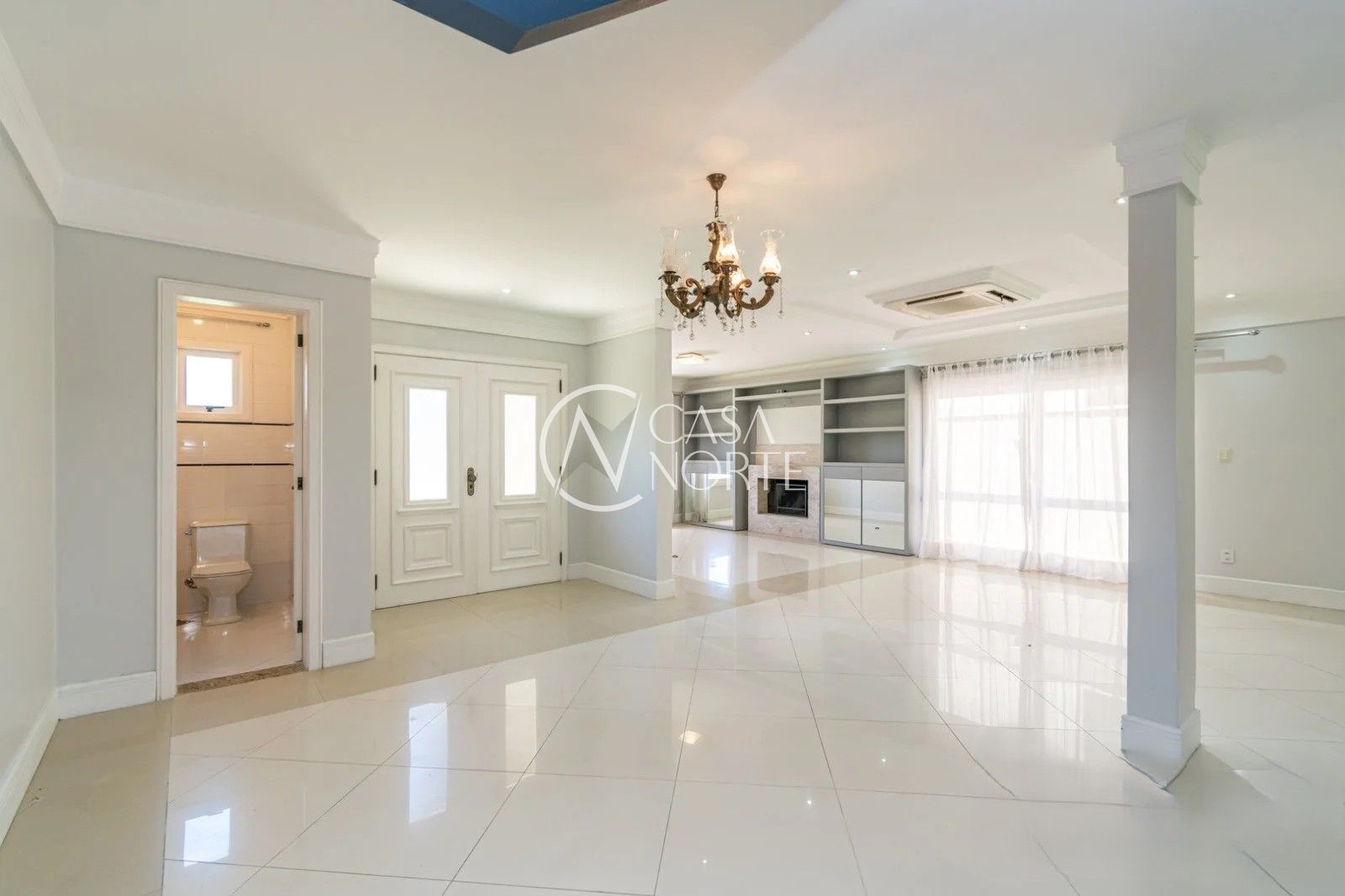 Casa de Condomínio à venda com 3 quartos, 217m², 1 suíte, 4 vagas, Juca Batista no bairro Terraville em Porto Alegre