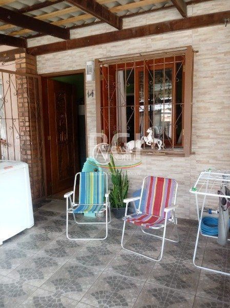 Casa de Condomínio à venda com 2 quartos, 50m², 1 vaga, Rua Atilio Supertti no bairro Vila Nova em Porto Alegre