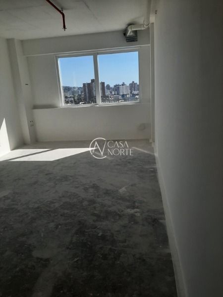 Sala Comercial à venda , 32m², Rua Gomes Jardim no bairro Santana em Porto Alegre