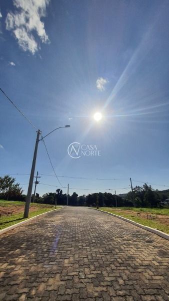 Terreno à venda , 326m², Estrada Jorge Pereira Nunes no bairro Campo Novo em Porto Alegre