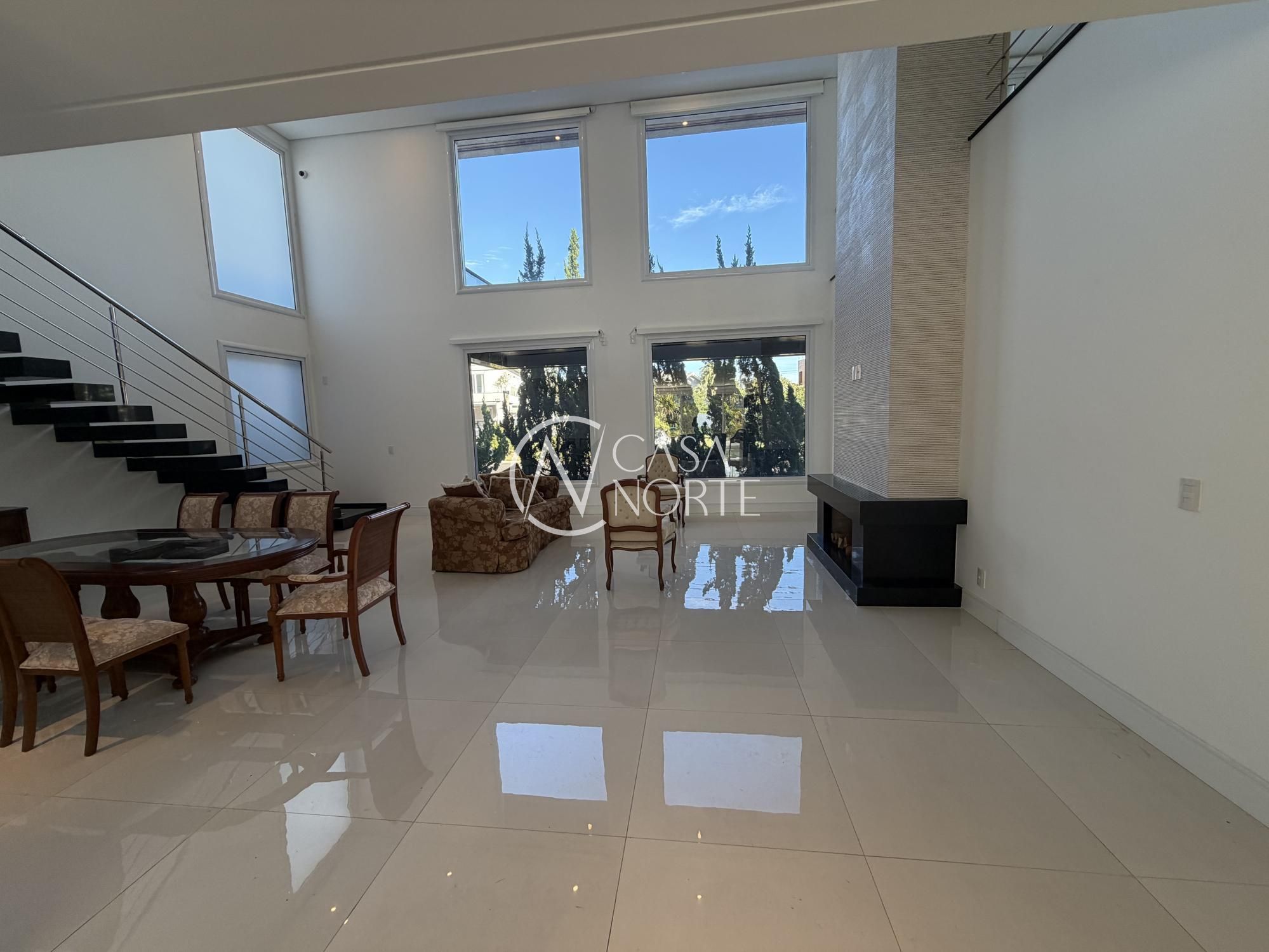 Casa de Condomínio à venda com 5 quartos, 566m², 5 suítes, 4 vagas, Juca Batista no bairro Terraville em Porto Alegre