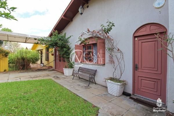 Casa de Condomínio à venda com 4 quartos, 150m², 1 suíte, 2 vagas, Rua Doutor Campos Velho no bairro Cristal em Porto Alegre