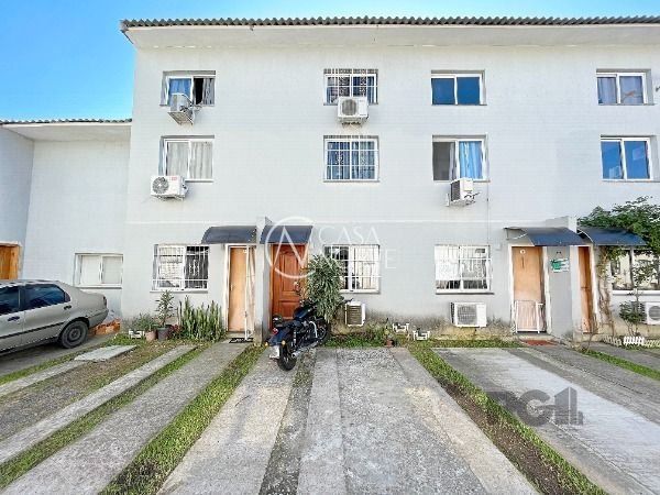 Casa de Condomínio à venda com 3 quartos, 110m², 1 suíte, 1 vaga, Rua Dorival Castilhos Machado no bairro Hípica em Porto Alegre