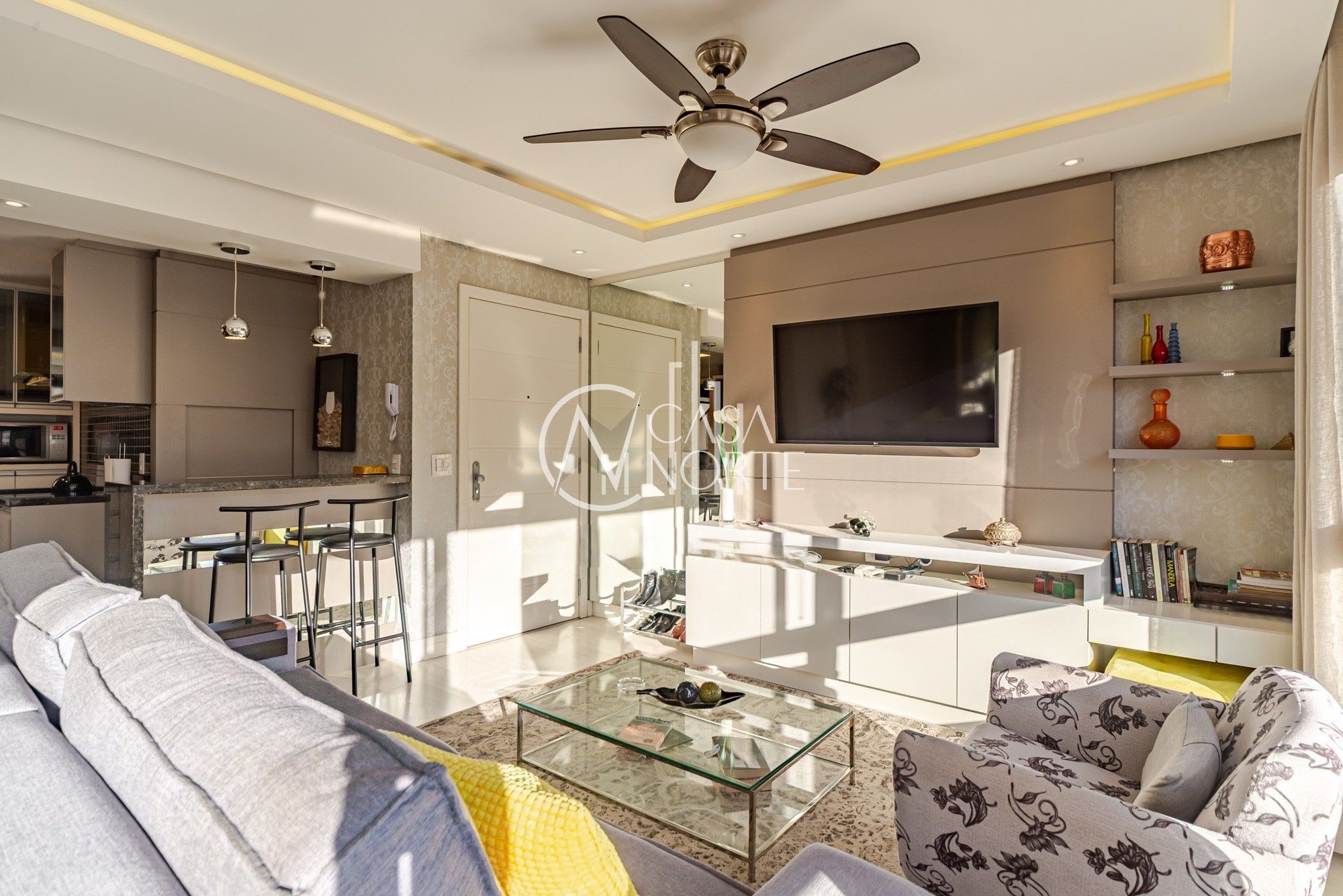 Apartamento à venda com 3 quartos, 86m², 1 suíte, 2 vagas, Rua Gonçalves Dias no bairro Menino Deus em Porto Alegre