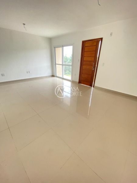 Casa à venda com 3 quartos, 202m², 2 suítes, 2 vagas, Rua Antônio Spolidoro no bairro Aberta dos Morros em Porto Alegre