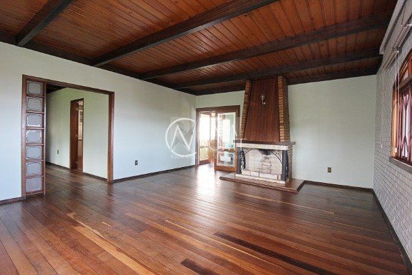 Casa à venda com 2 quartos, 262m², 2 suítes, 2 vagas, Conselheiro Xavier da Costa no bairro Jardim Isabel em Porto Alegre