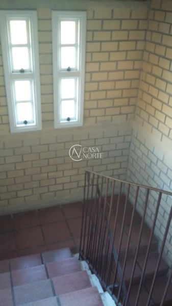 Casa à venda com 3 quartos, 109m², Rua dos Biazetto no bairro Aberta dos Morros em Porto Alegre