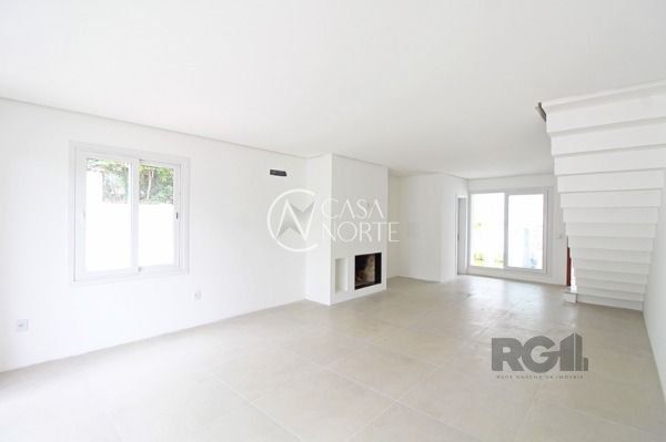 Casa à venda com 3 quartos, 155m², 1 suíte, 2 vagas, Rua Padre João Batista Reus no bairro Vila Conceição em Porto Alegre