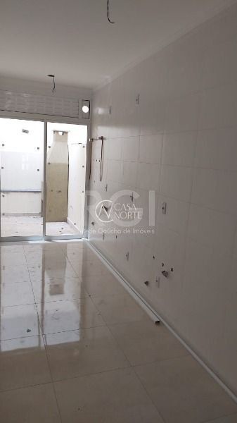 Casa à venda com 3 quartos, 78m², 1 suíte, 1 vaga, Rua Carlos Frederico Albers no bairro Espírito Santo em Porto Alegre