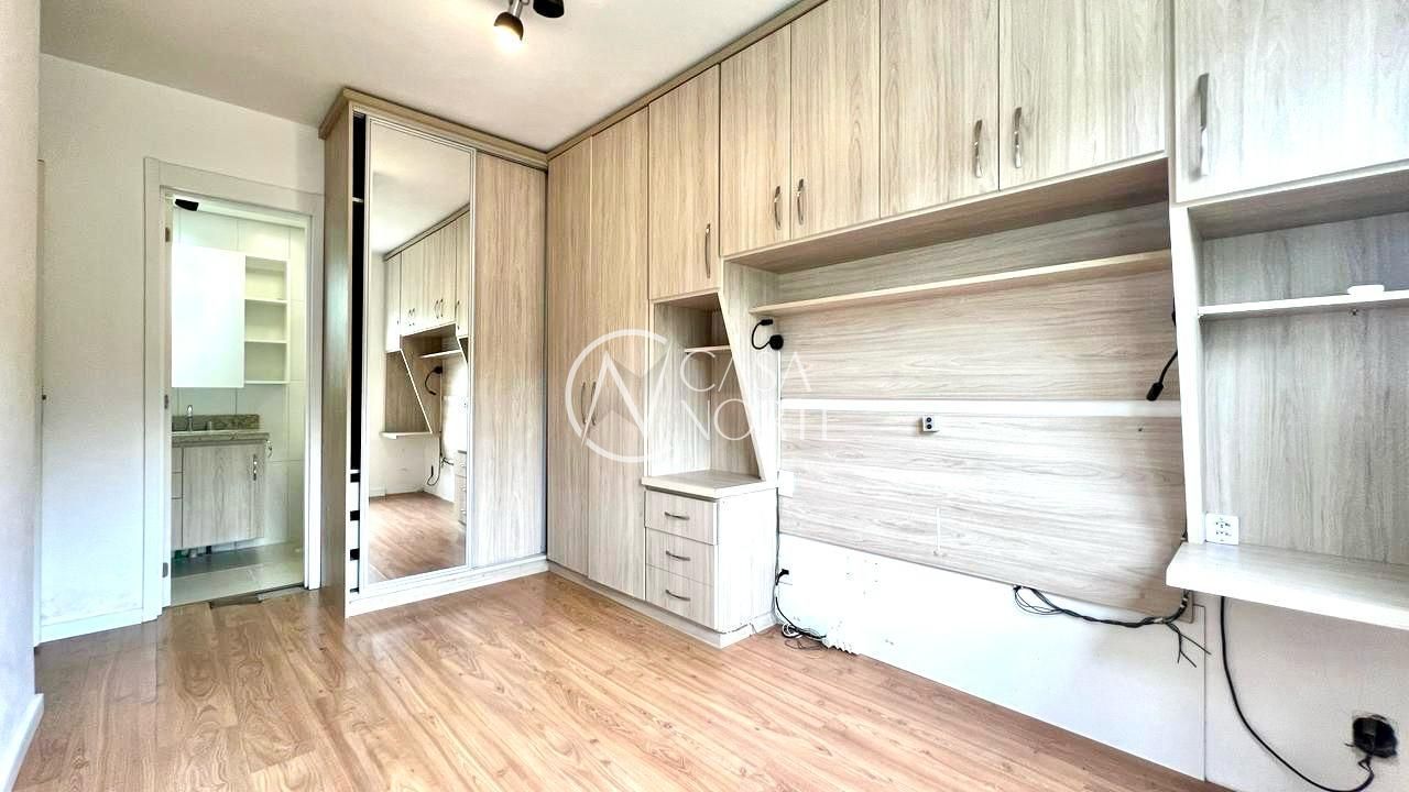 Apartamento à venda com 2 quartos, 57m², 1 suíte, 1 vaga, Rua Walton Pontes Carpes no bairro Vila Nova em Porto Alegre