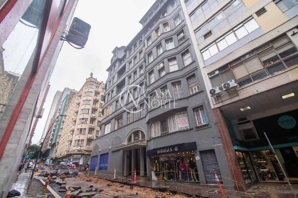 Sala Comercial à venda , 100m², Rua Vigário José Inácio no bairro Centro Histórico em Porto Alegre