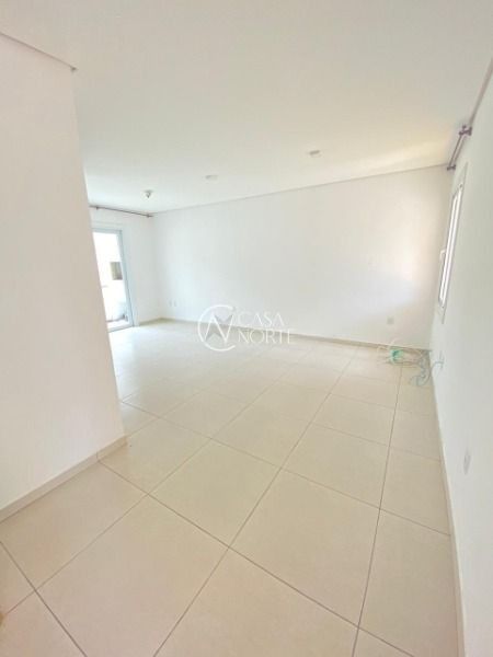 Casa de Condomínio à venda com 3 quartos, 94m², 1 suíte, 2 vagas, Estrada Jorge Pereira Nunes no bairro Vila Nova em Porto Alegre