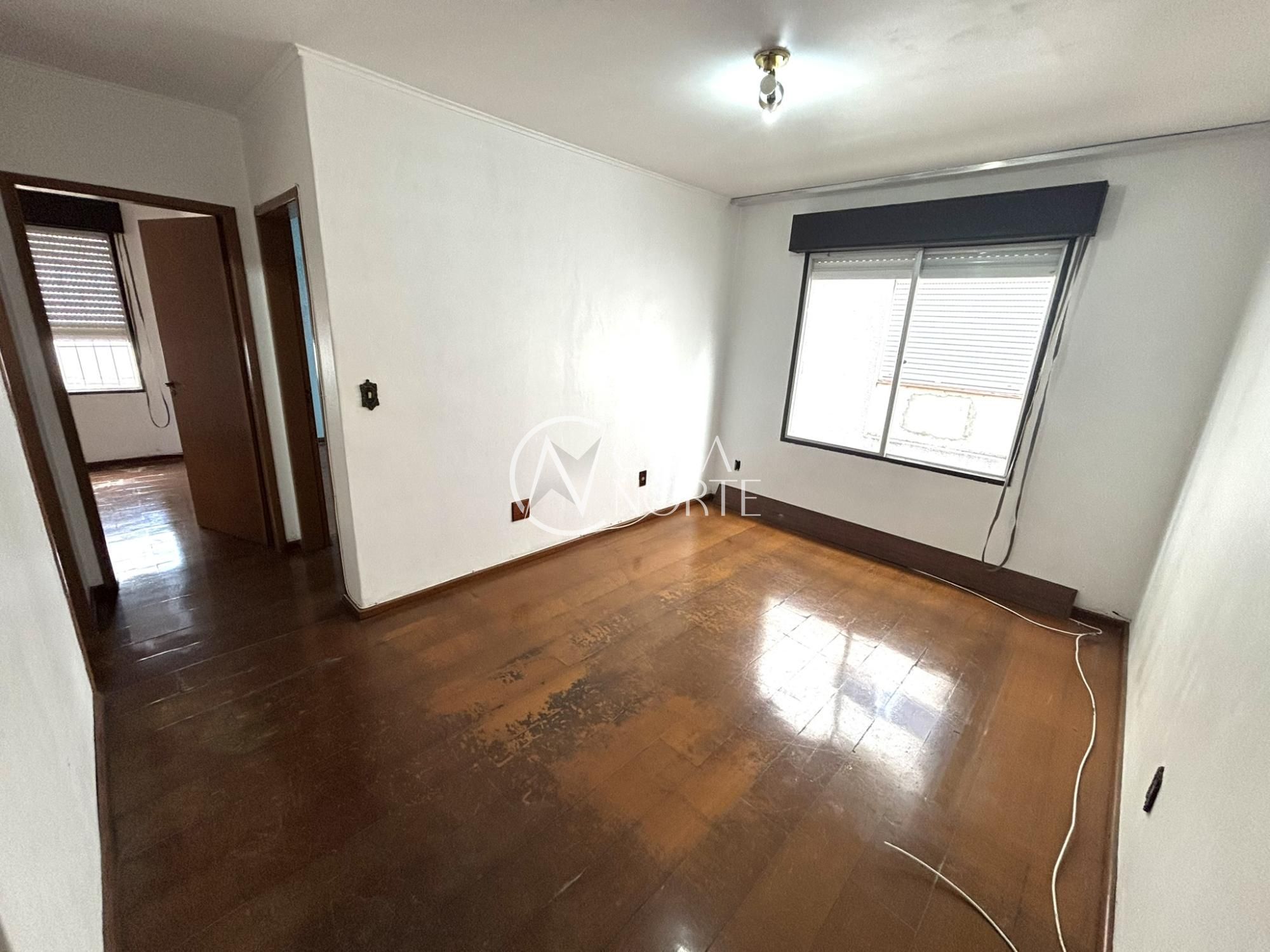 Apartamento à venda com 2 quartos, 13m², Avenida Wenceslau Escobar no bairro Tristeza em Porto Alegre