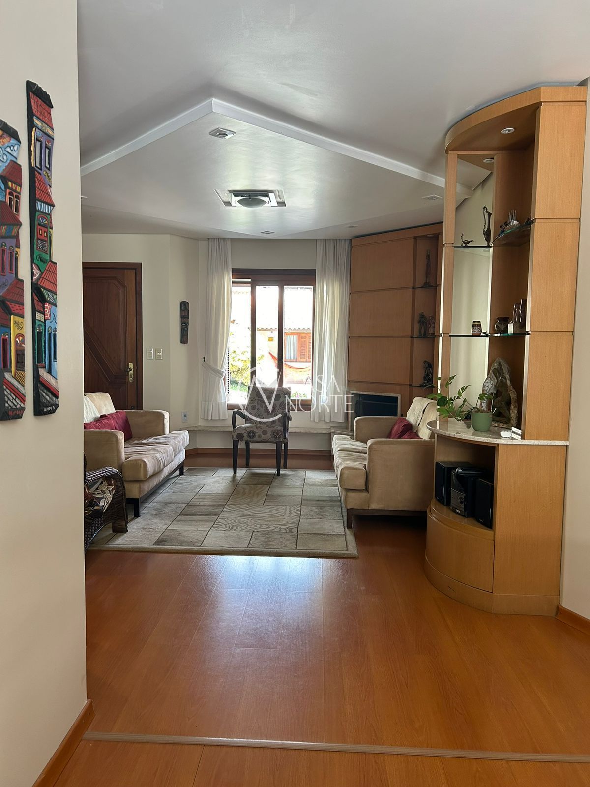 Casa de Condomínio à venda com 3 quartos, 204m², 1 suíte, 3 vagas, Avenida Vicente Monteggia no bairro Cavalhada em Porto Alegre